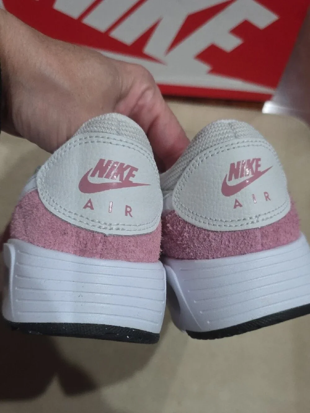 NWB Women's Nike Air Max SC Sneakers
